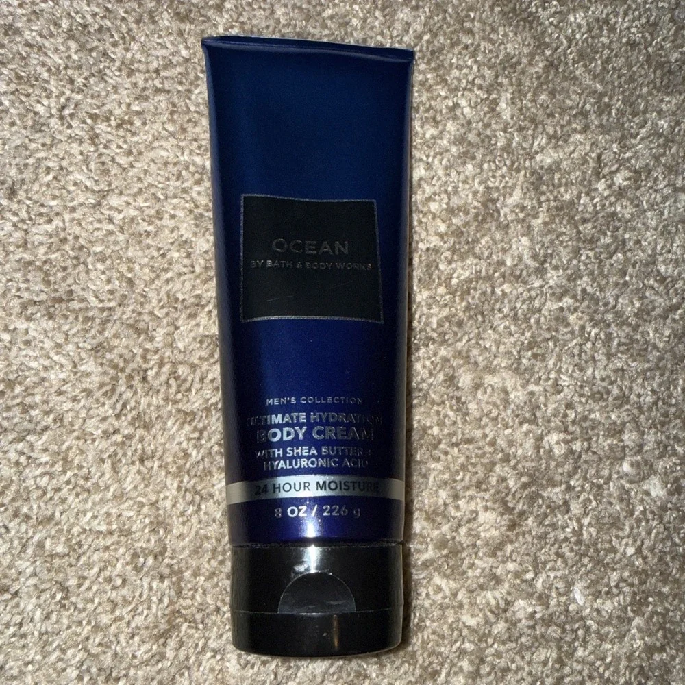 Bath & Body Works bath body